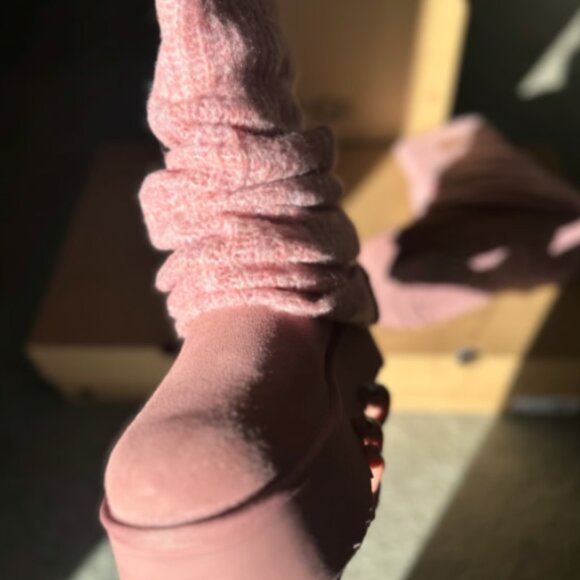 UGG Classic Mini Dipper Leg Warmer Boot - Picture 5 of 6